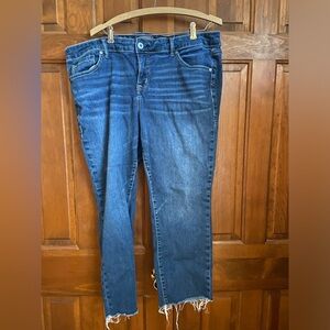 Torrid straight cropped jeans. Size 18